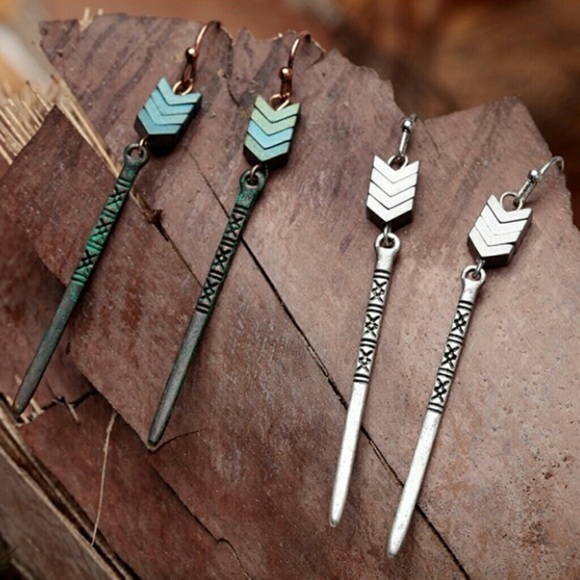 PATINA Chevron hematite dangle earrings - Picture 4 of 6